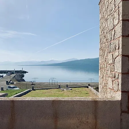 Вилла Cymothoe Хилиаду